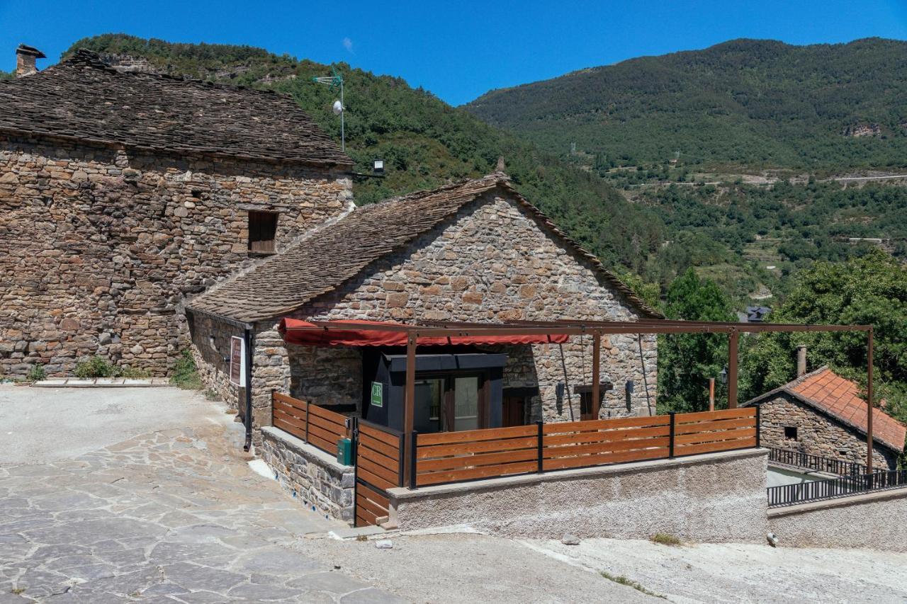 Gasthaus La Borda De Chelis Broto Exterior foto